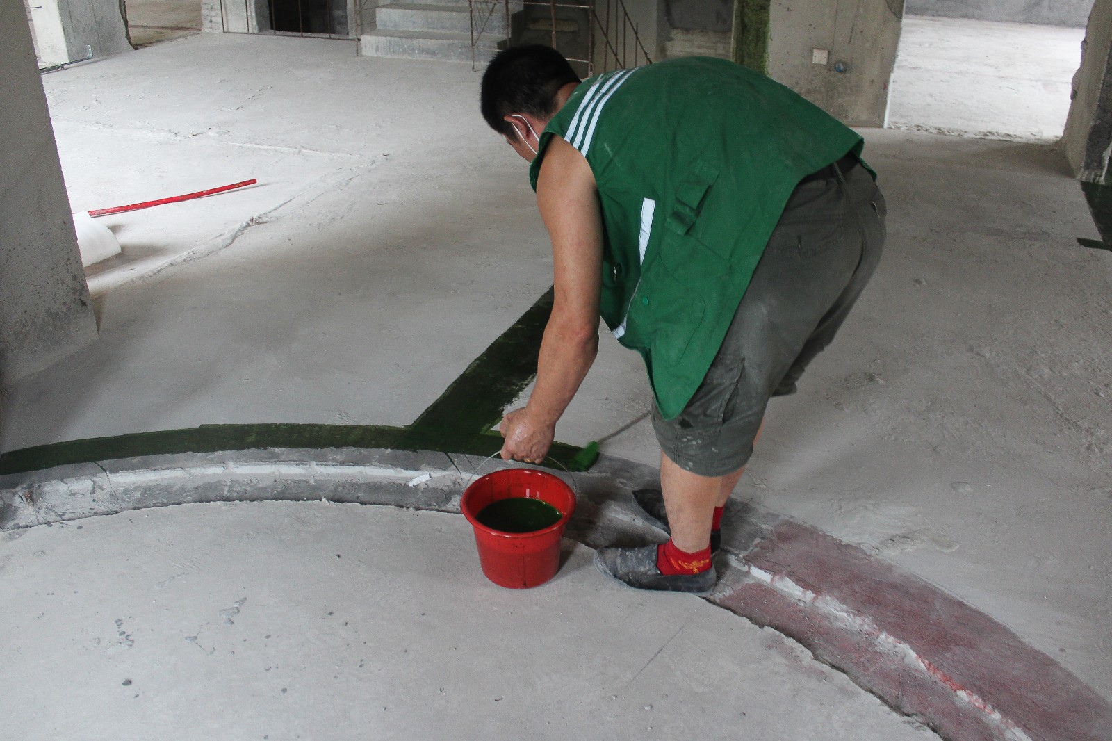 彈線放樣1.jpg 彈線放樣1.jpg