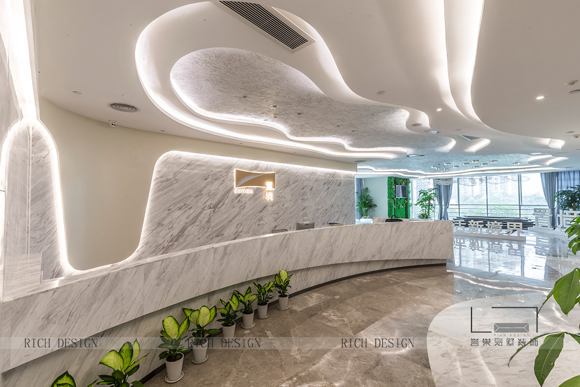 星河world現(xiàn)代風格前臺實景圖