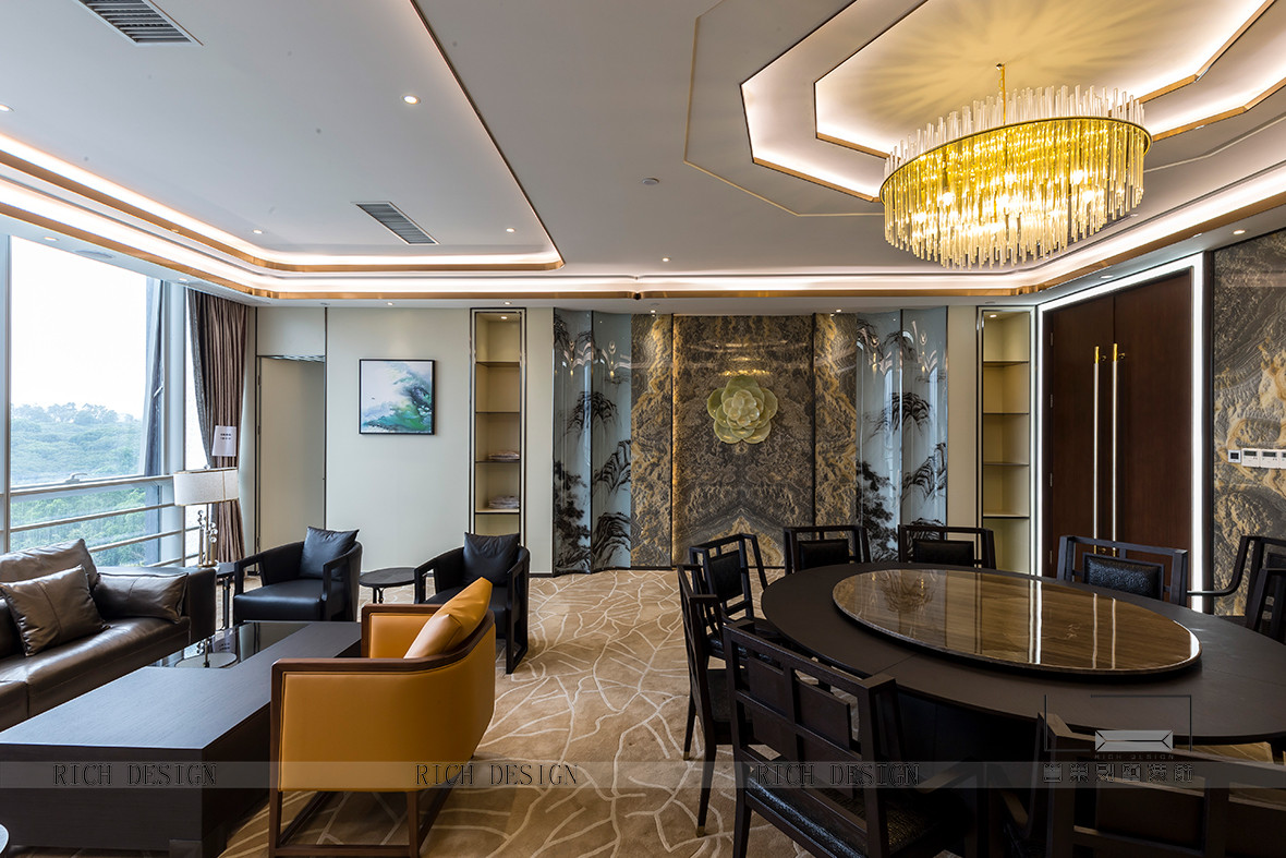 星河world現(xiàn)代風格實景圖