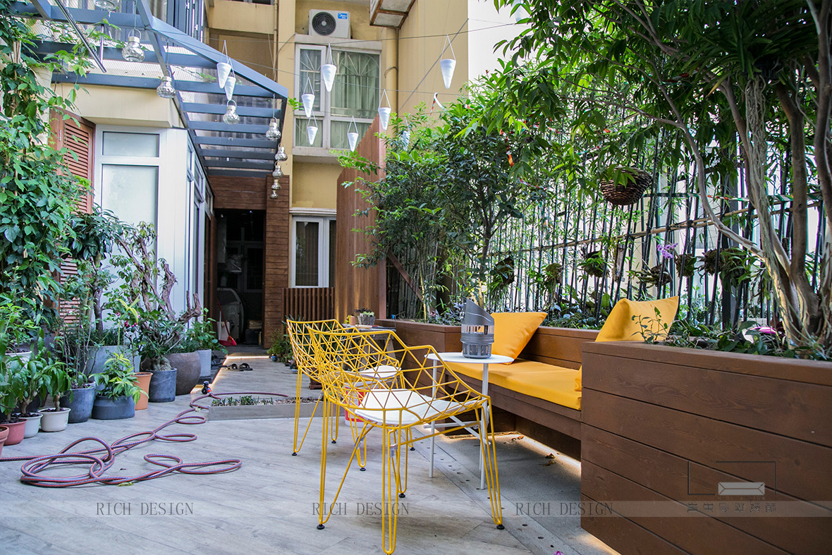 港灣麗都裝修實(shí)景花園 港灣麗都裝修實(shí)景花園