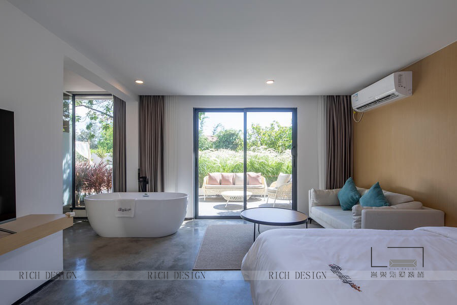 “巢里巢外” “巢里巢外”