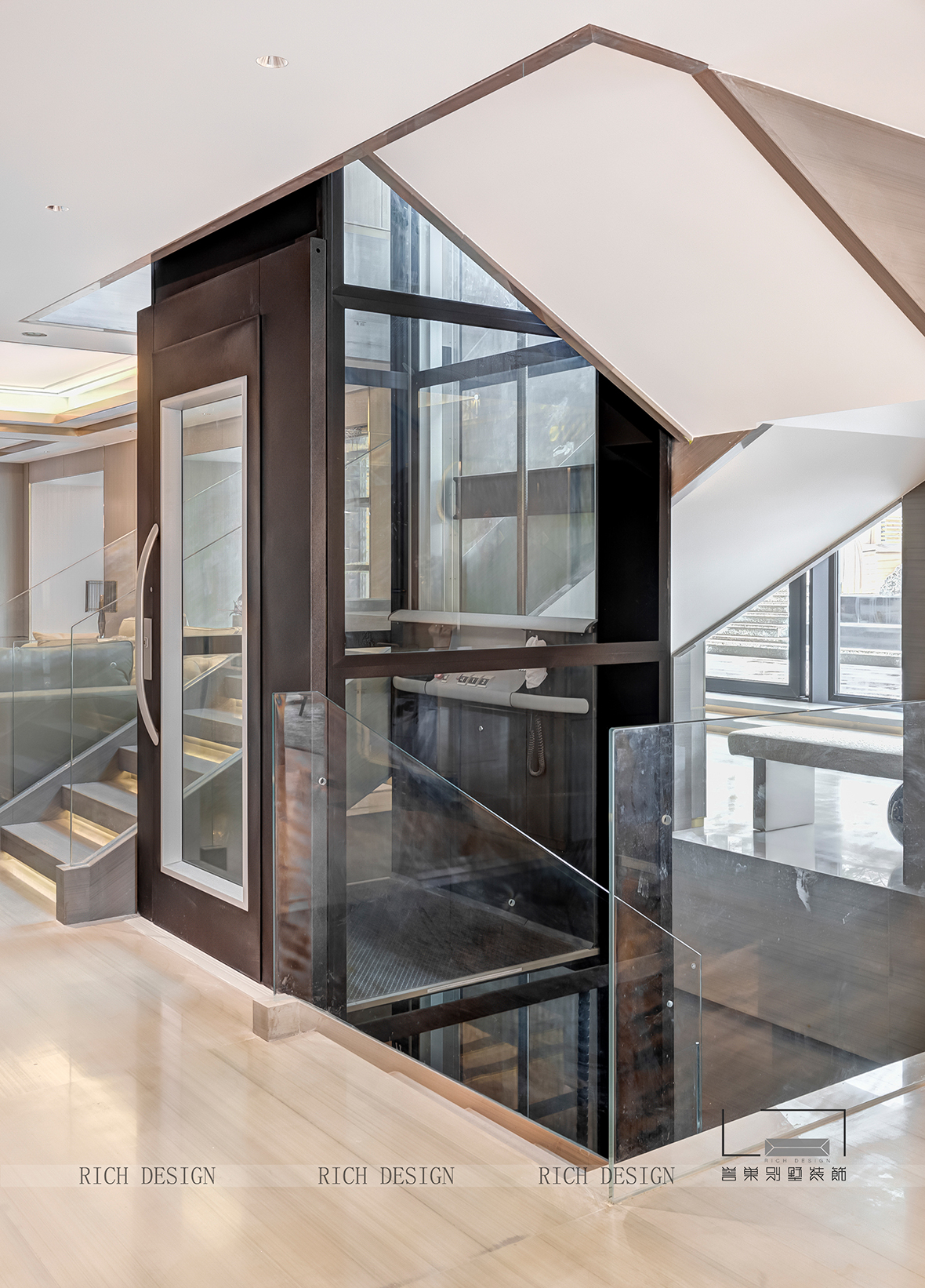 樓梯 (2).jpg 樓梯 (2).jpg